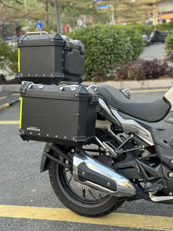 二手五羊本田猛鸷 CB190X