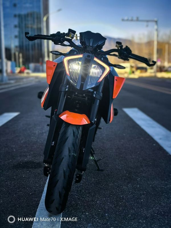 二手KTMR2R1290 Super Duke