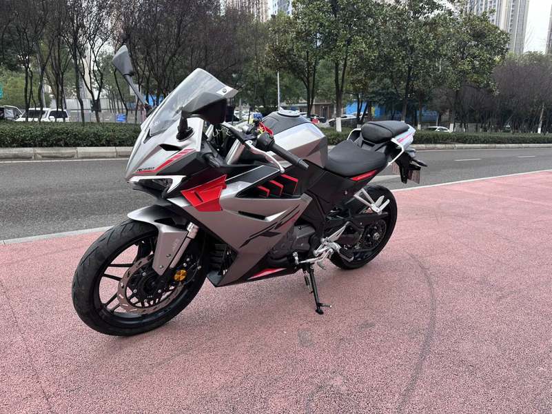 二手赛科龙RC250