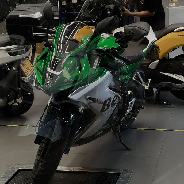 二手贝纳利龙卷风 Tornado 252R