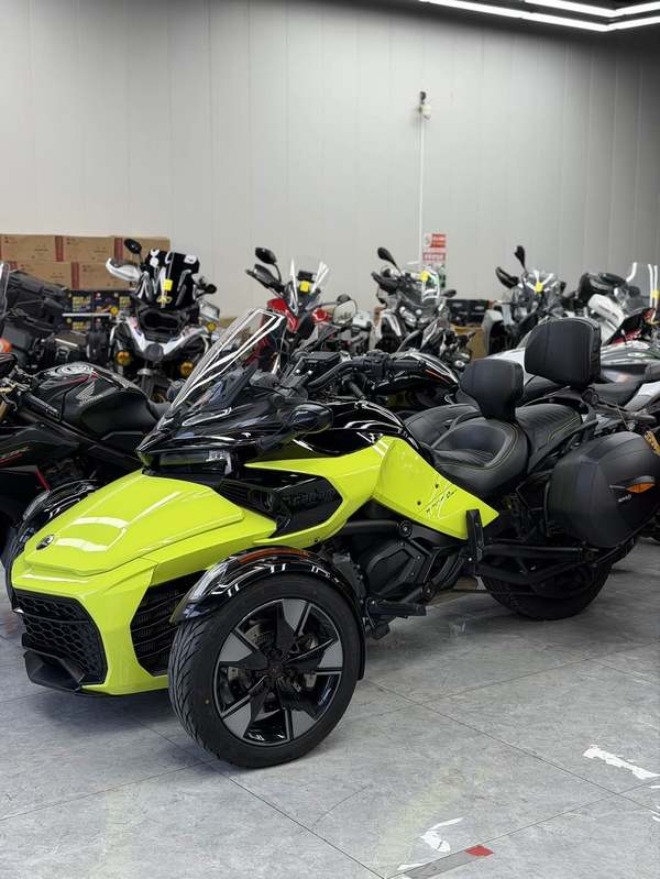 二手庞巴迪Spyder F3 