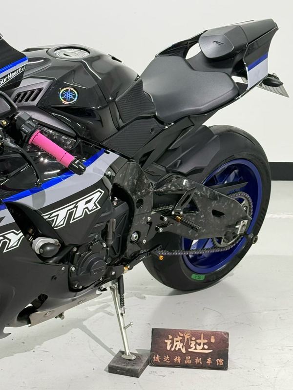 二手雅马哈YZF-R1