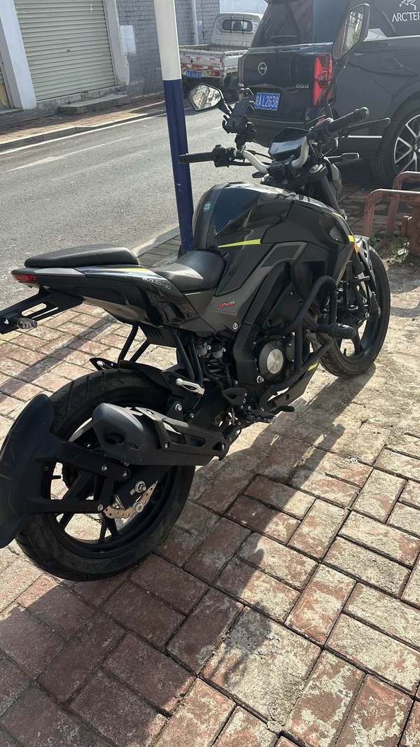 二手贝纳利小迅龙 BN150S