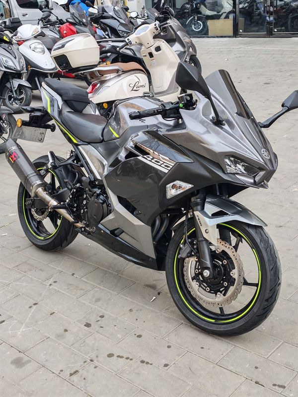 二手川崎Ninja 400