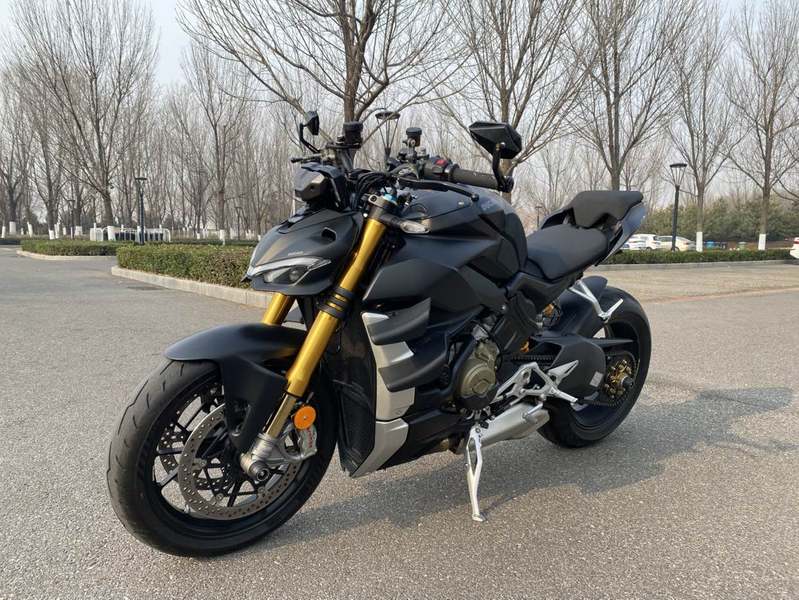 二手杜卡迪Street Fighter V4