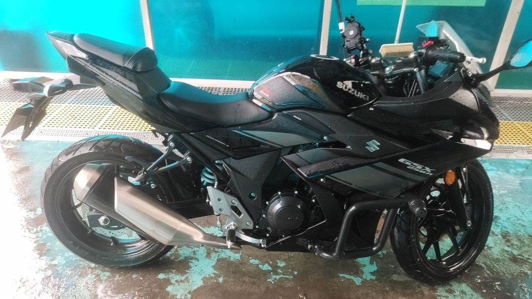 二手豪爵铃木GSX250R