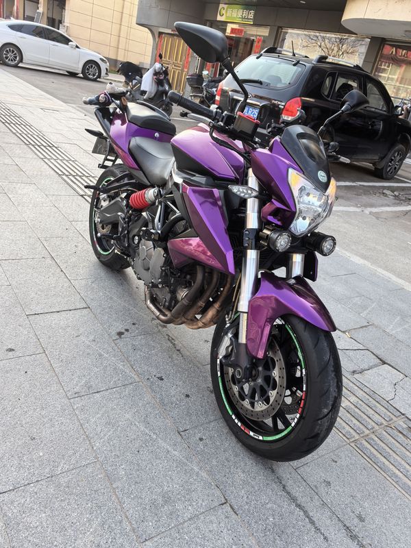 二手贝纳利TNT600i