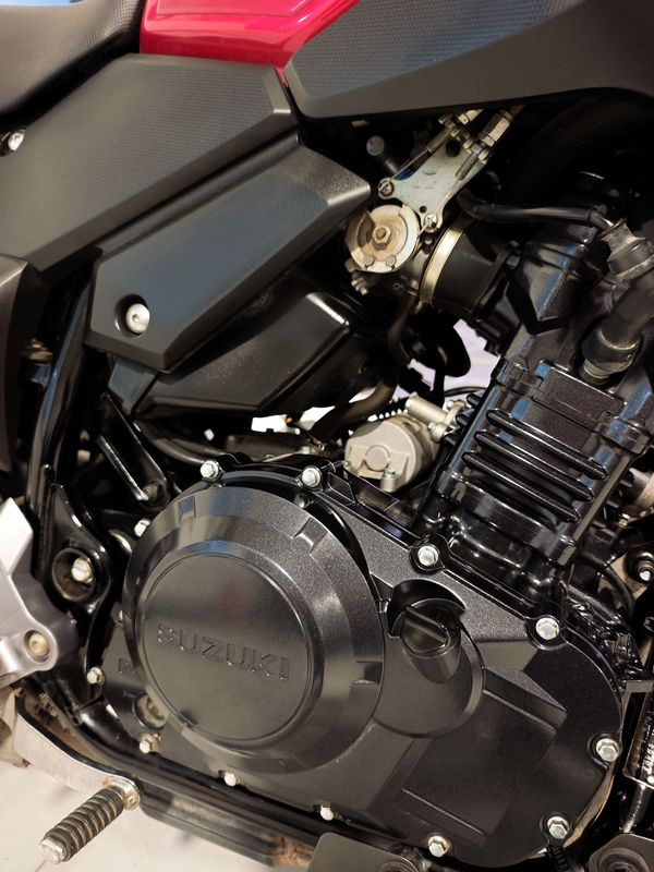 二手豪爵铃木DL250