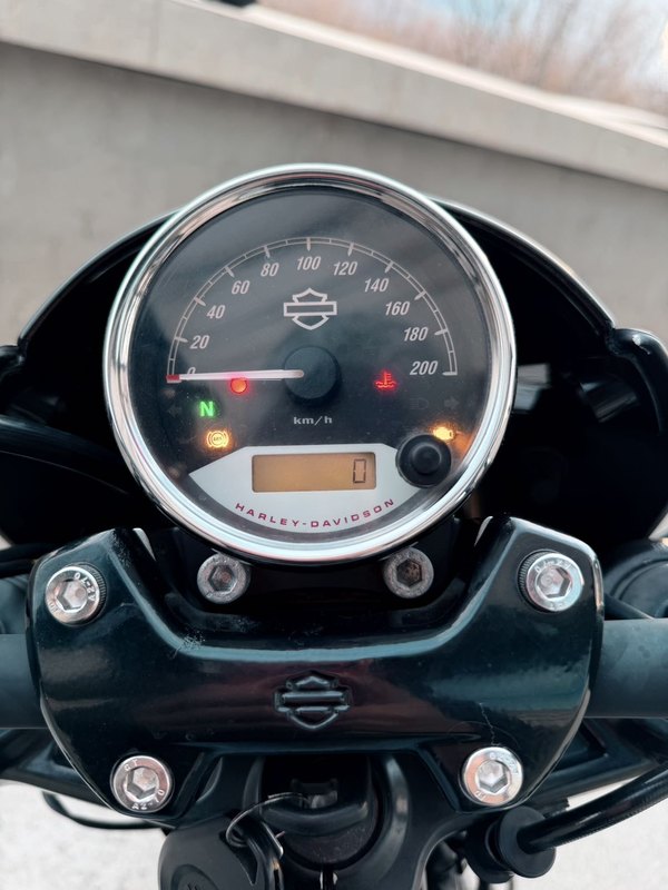 二手哈雷戴维森STREET ROD街路德 