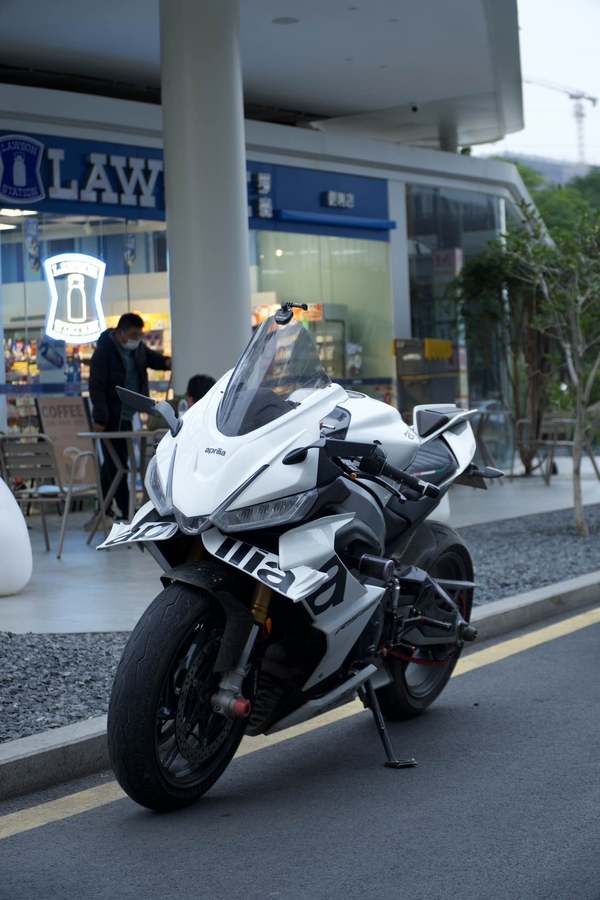 二手阿普利亚RS 660 