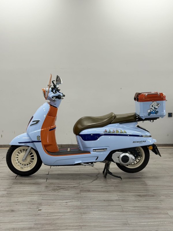 二手南方梦拉丽莎 飞戈