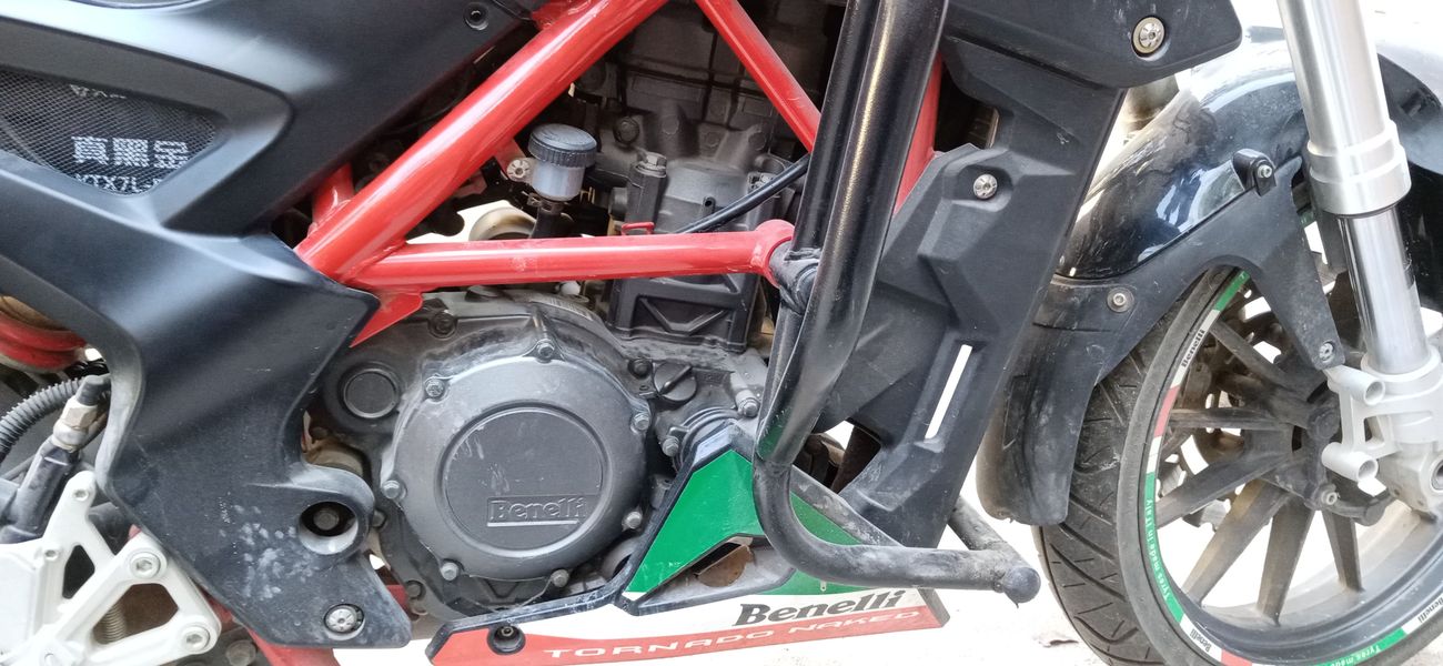 二手贝纳利小黄龙 TNT25