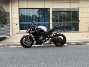 二手杜卡迪Street Fighter V4