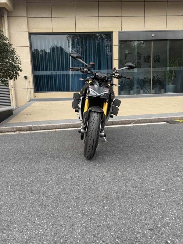 二手杜卡迪Street Fighter V4