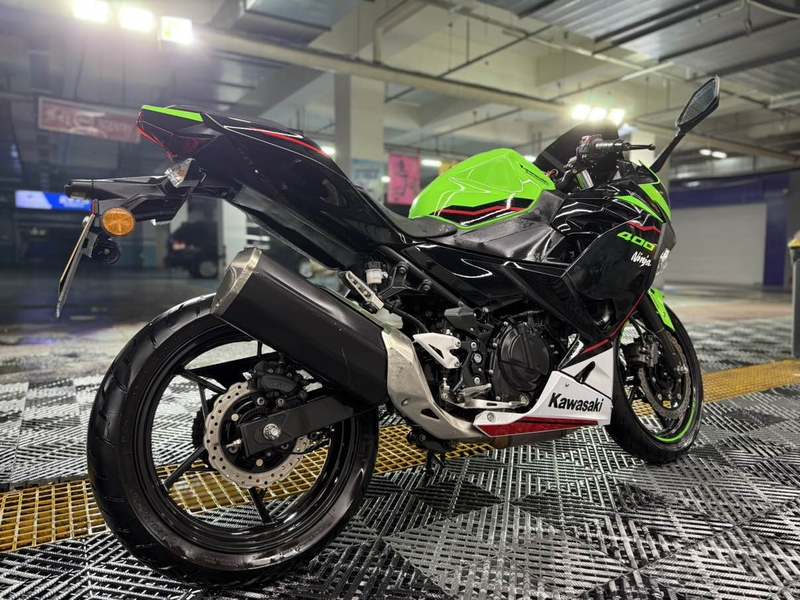 二手川崎Ninja 400