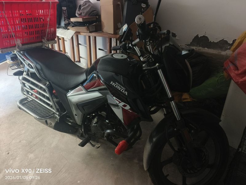 二手五羊本田CB150S