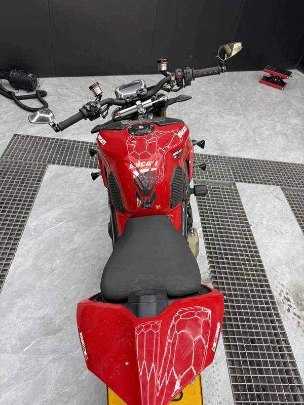 二手杜卡迪Street Fighter V4