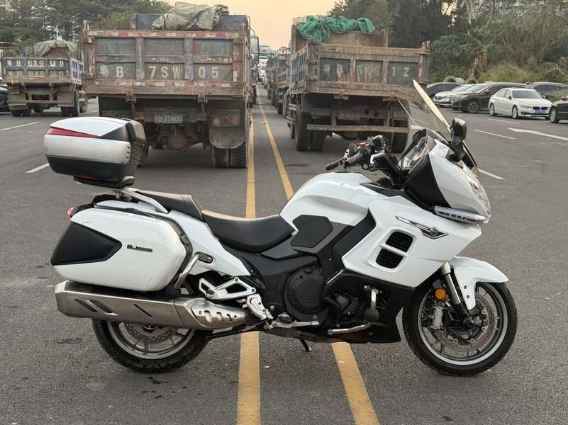 二手贝纳利1200GT