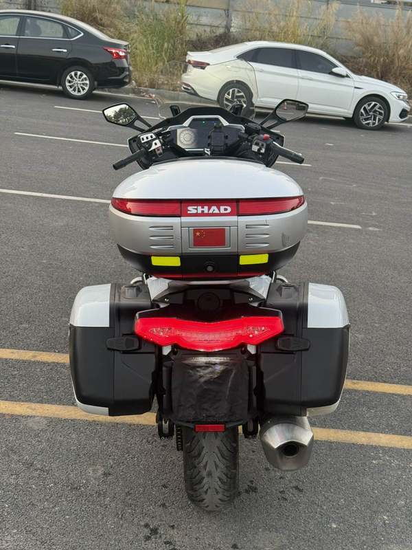 二手贝纳利1200GT