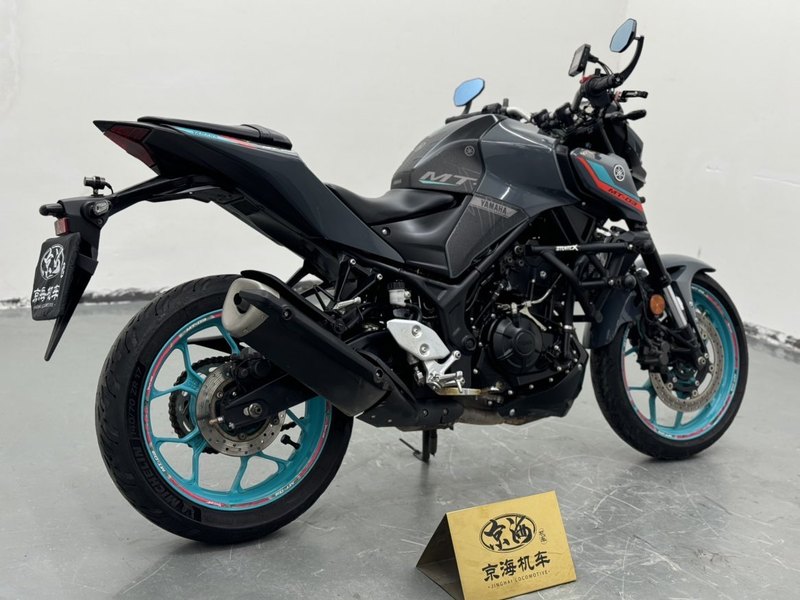 二手雅马哈MT-03