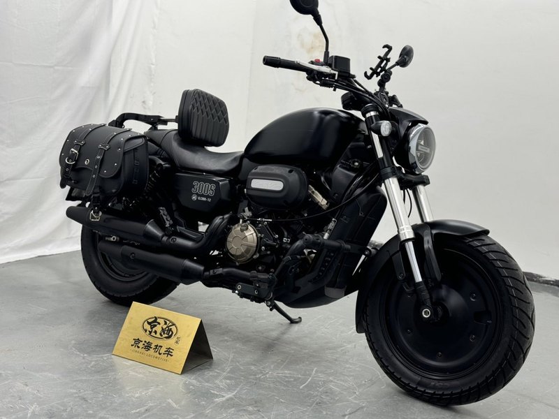 二手QJMOTOR闪300
