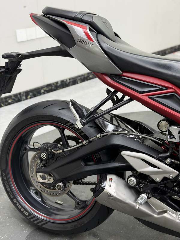 二手凯旋Street Triple 765