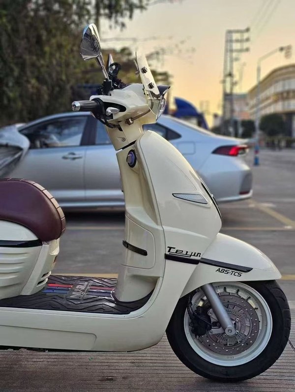 二手天鹰TA 她他