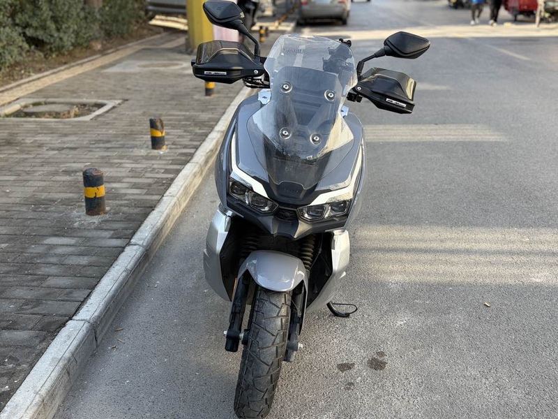 二手大阳V锐 ADV150