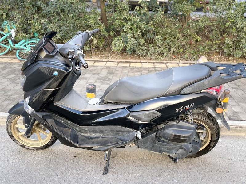 二手大阳V锐 ADV150