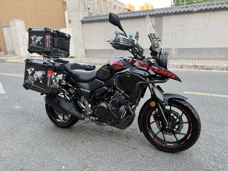 二手豪爵铃木DL250