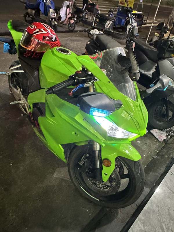 二手诺马刀风 400