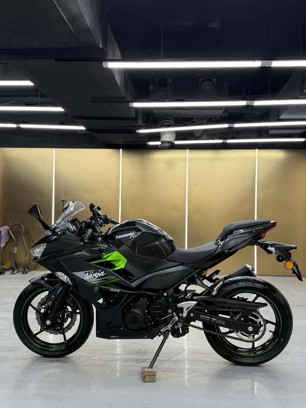 二手川崎Ninja 400
