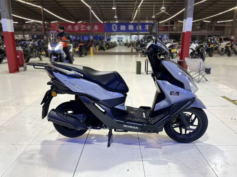 二手五羊本田NX125