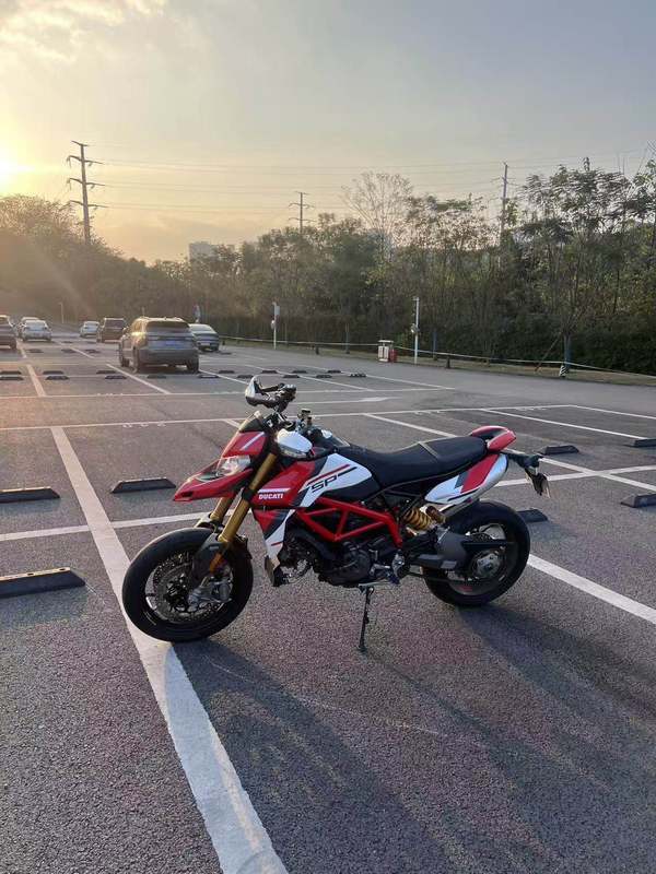 二手杜卡迪Hypermotard 950