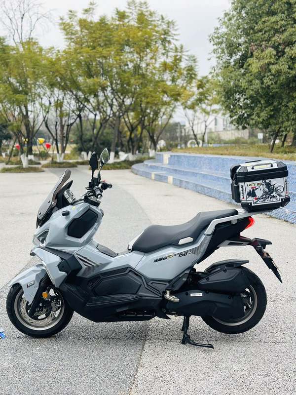 二手三阳哈士奇 Husky ADV150