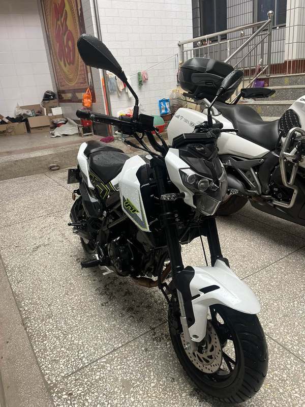 二手贝纳利小暴龙TNT125