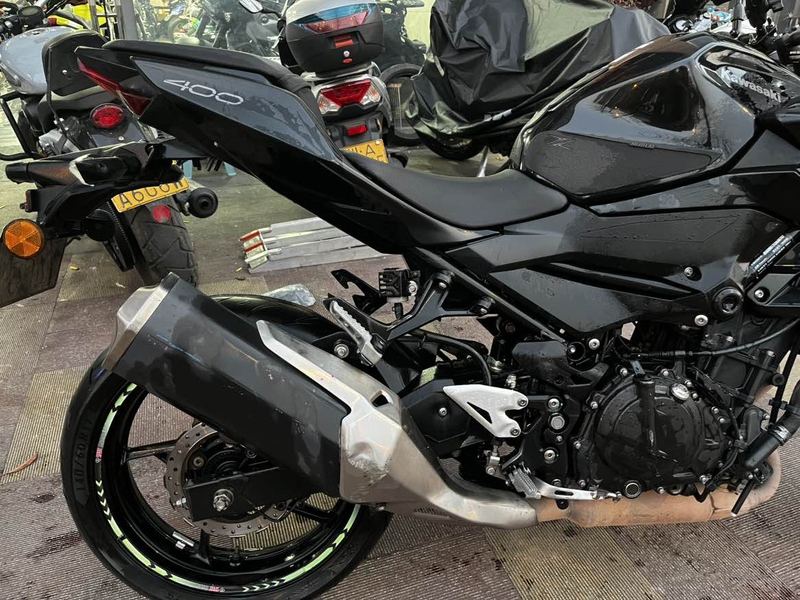 二手川崎Z400