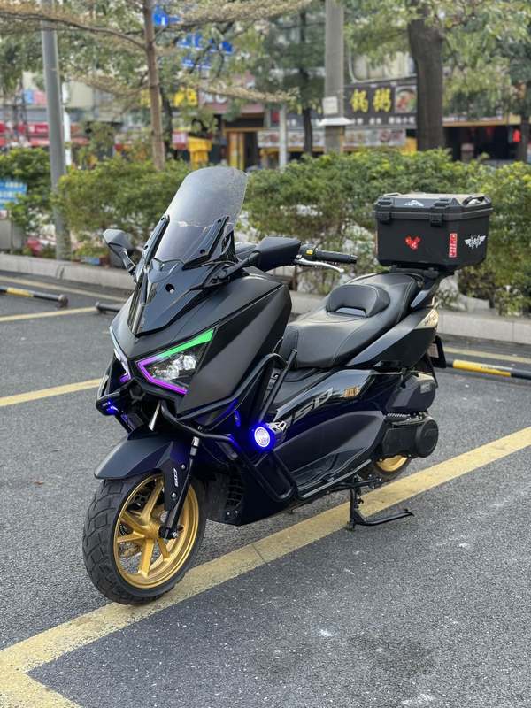 二手望雅猛士四代