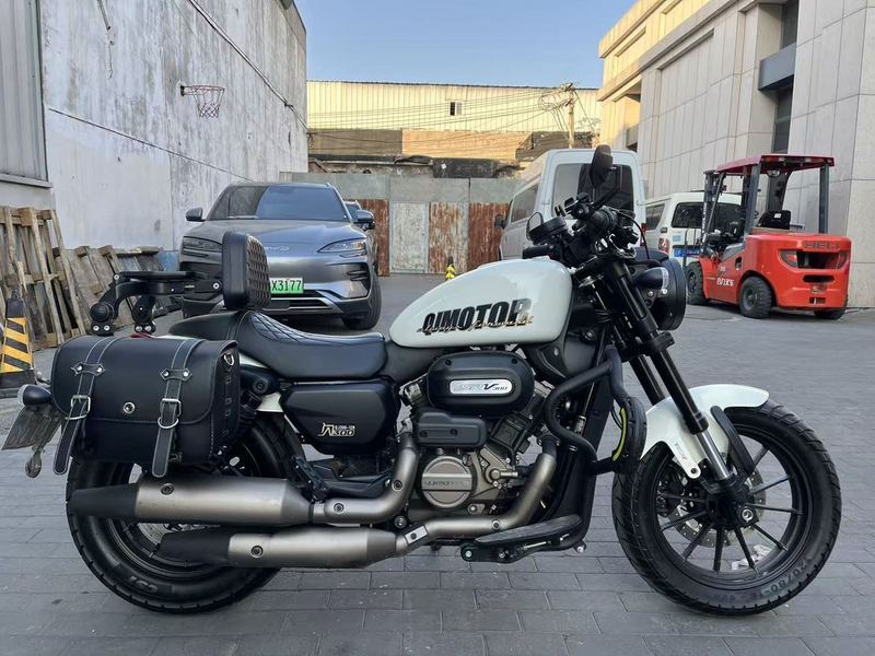 二手QJMOTOR闪300