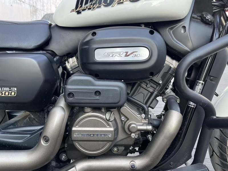 二手QJMOTOR闪300
