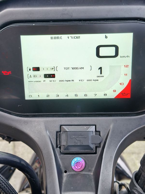 二手贝纳利TNT899