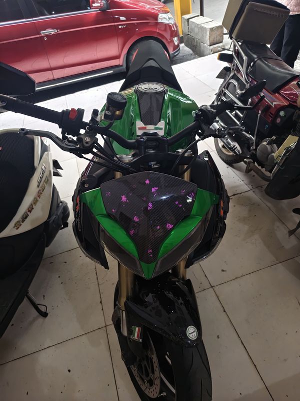 二手贝纳利TNT899