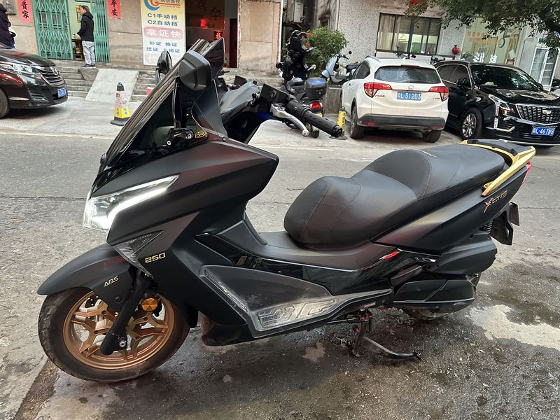 二手光阳赛艇 250