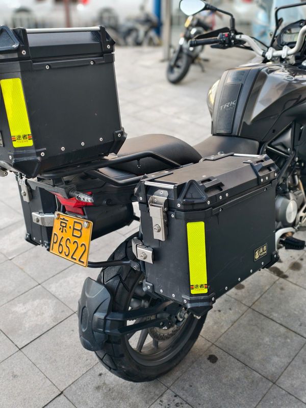 二手贝纳利金鹏 TRK502