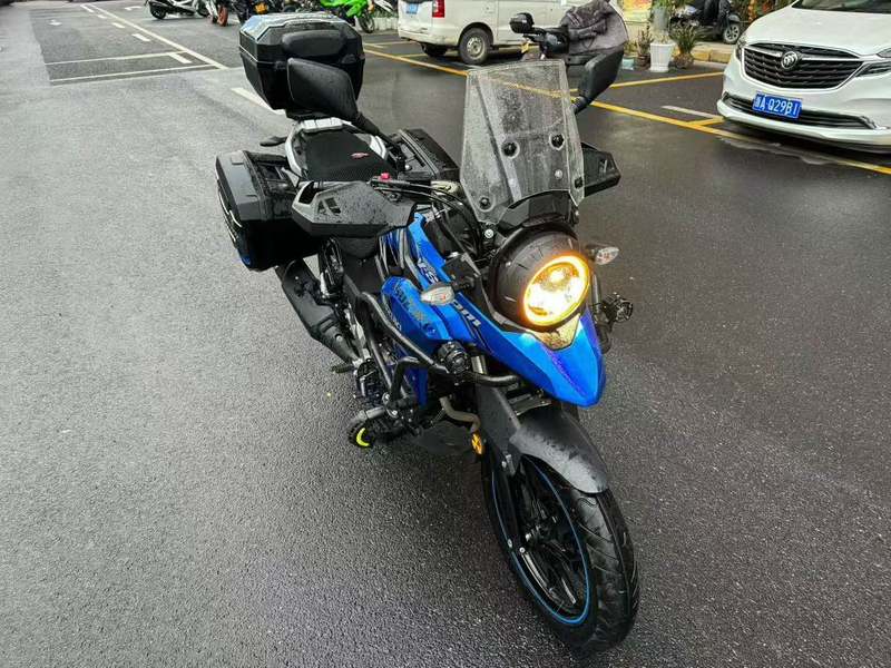 二手豪爵铃木DL250