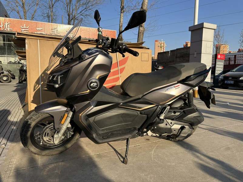 二手QJMOTOR鸿150ADV