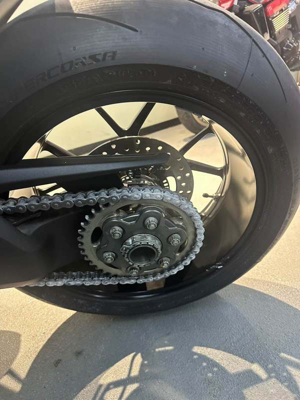 二手杜卡迪Street Fighter V4