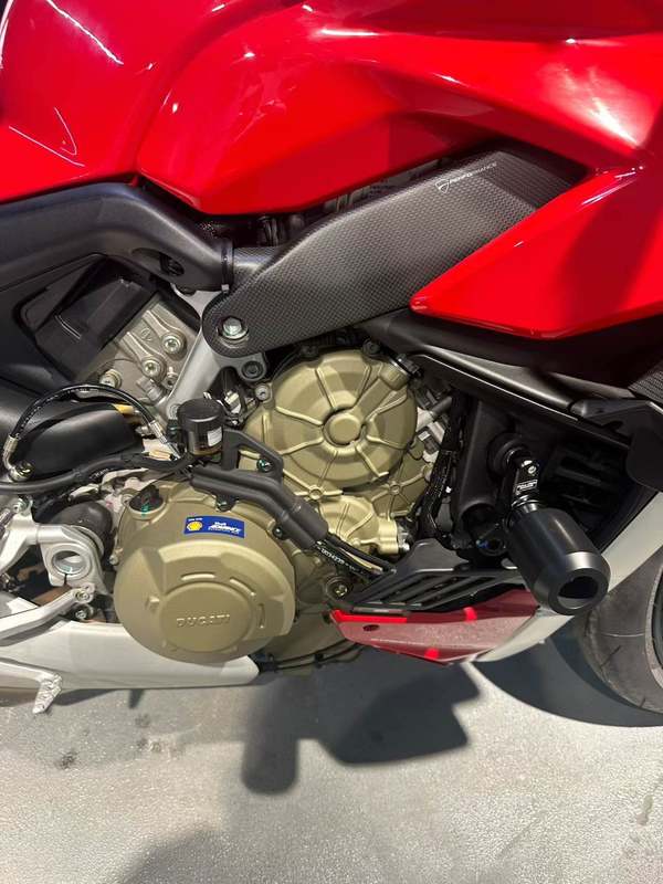 二手杜卡迪Street Fighter V4