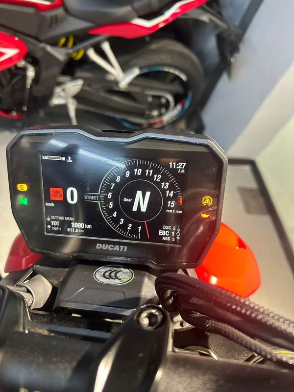 二手杜卡迪Street Fighter V4