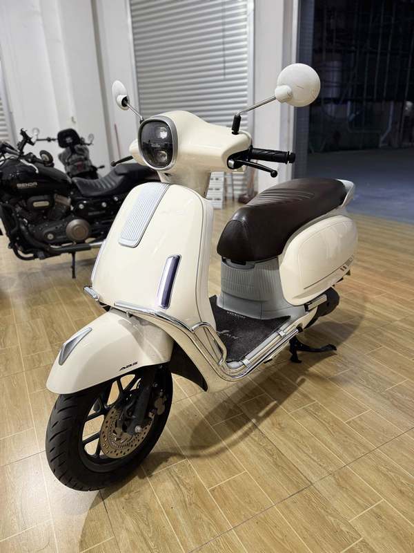 二手五羊本田NWF125